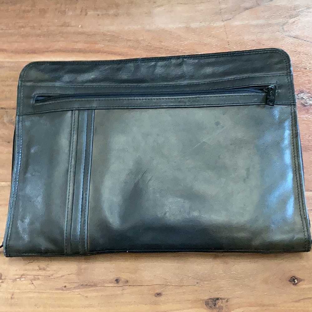 SCULLY LEATHER CASE - Picture 2 of 11
